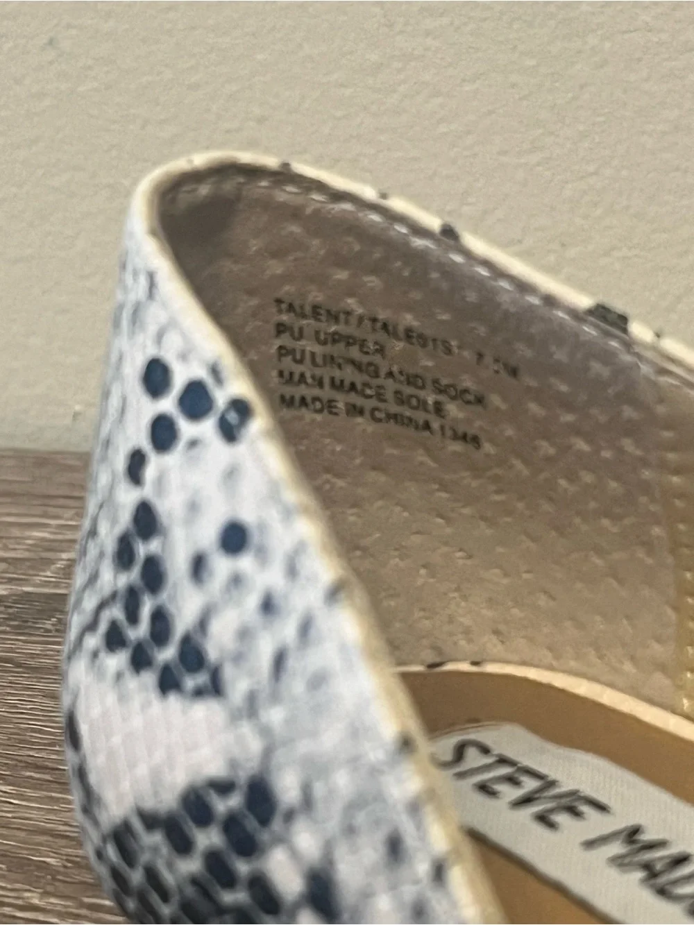 Steve Madden Talent d'Orsay Flats Snake Print Women's Size 7.5